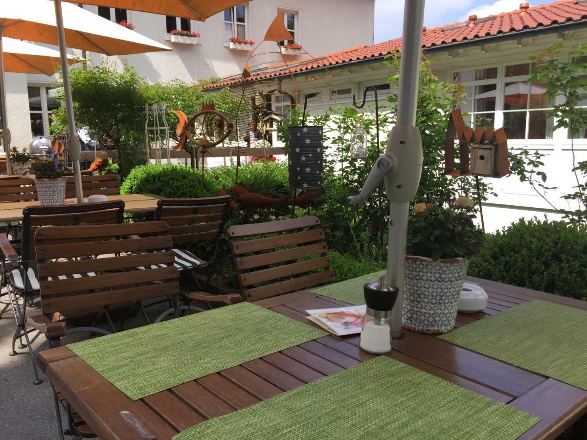 Haus Honigstal Landhaus Cafe Wuppertal Exterior foto